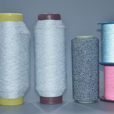 গুণ  UV Resistant Reflective Yarn OEM Reflective Thread For Embroidery কারখানা
