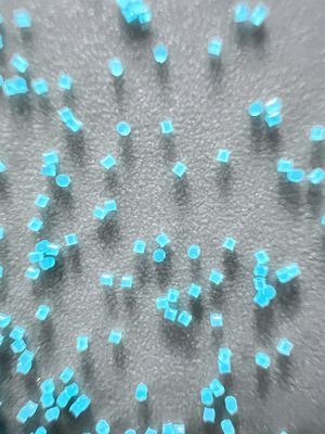 0.5*0.5MM প্লাস্টিক অ্যাব্রাসিভ ব্লাস্টিং মিডিয়া সবুজ নাইলন গোলাকার